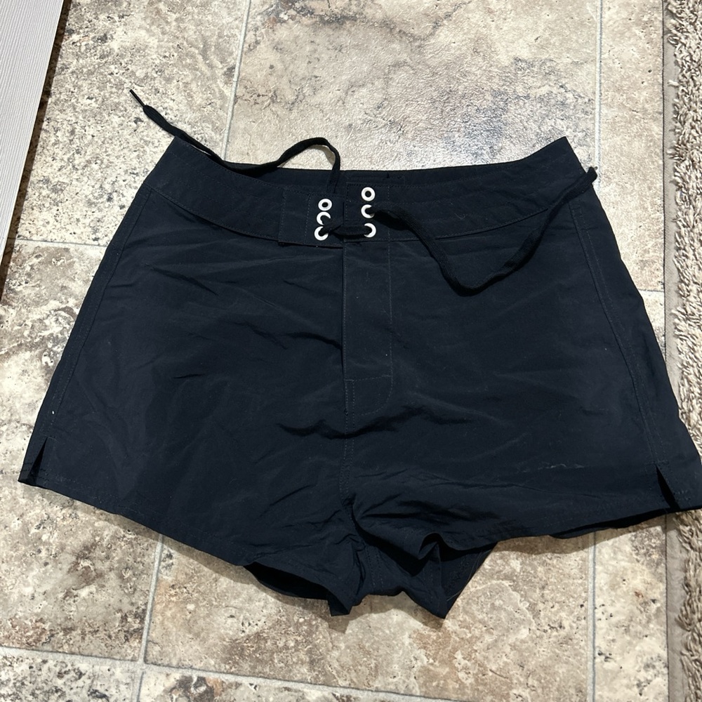 Billabong shorts, black size 5